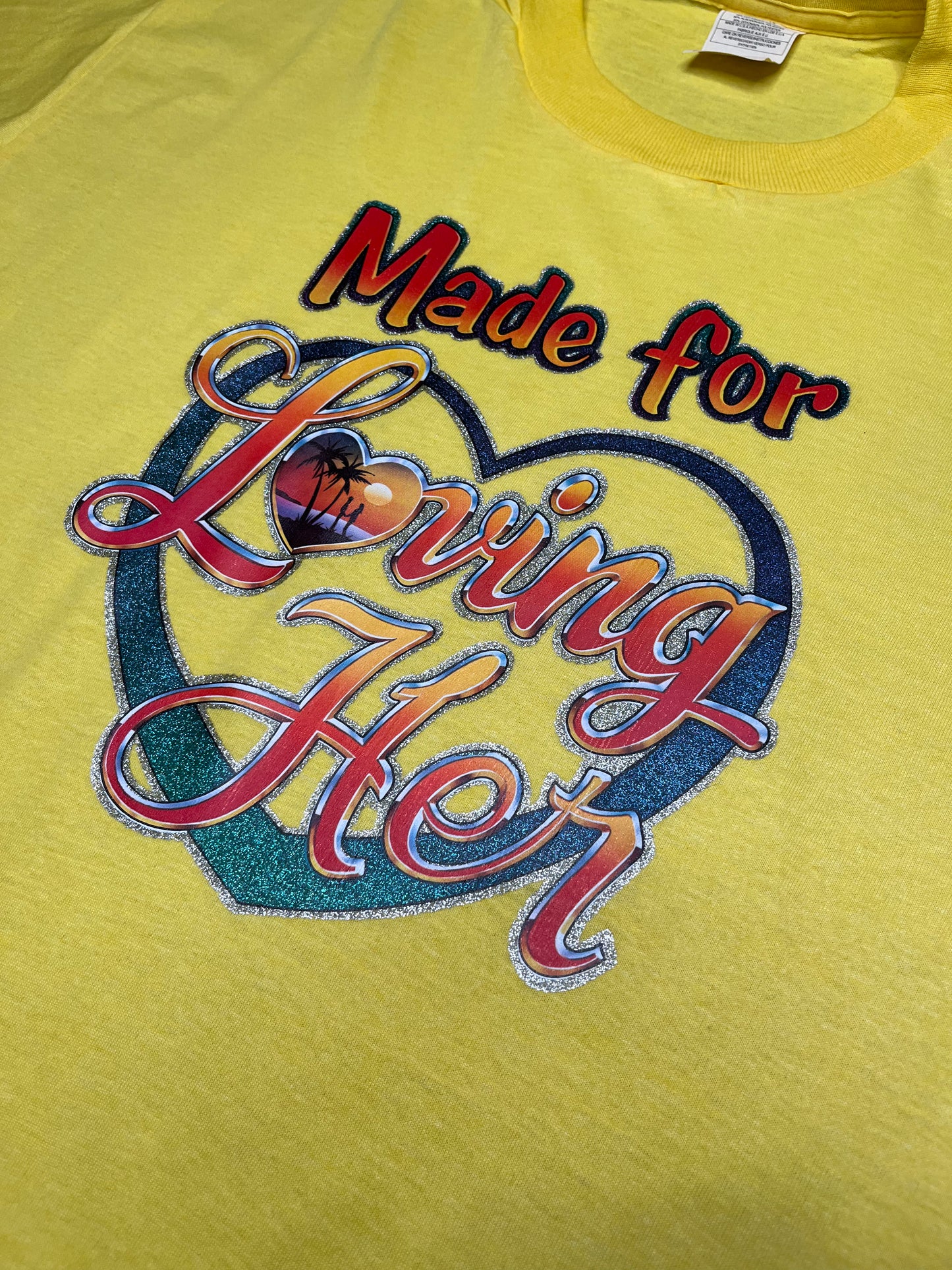 Glitter, Loving Her Vintage Tee Men's Size L