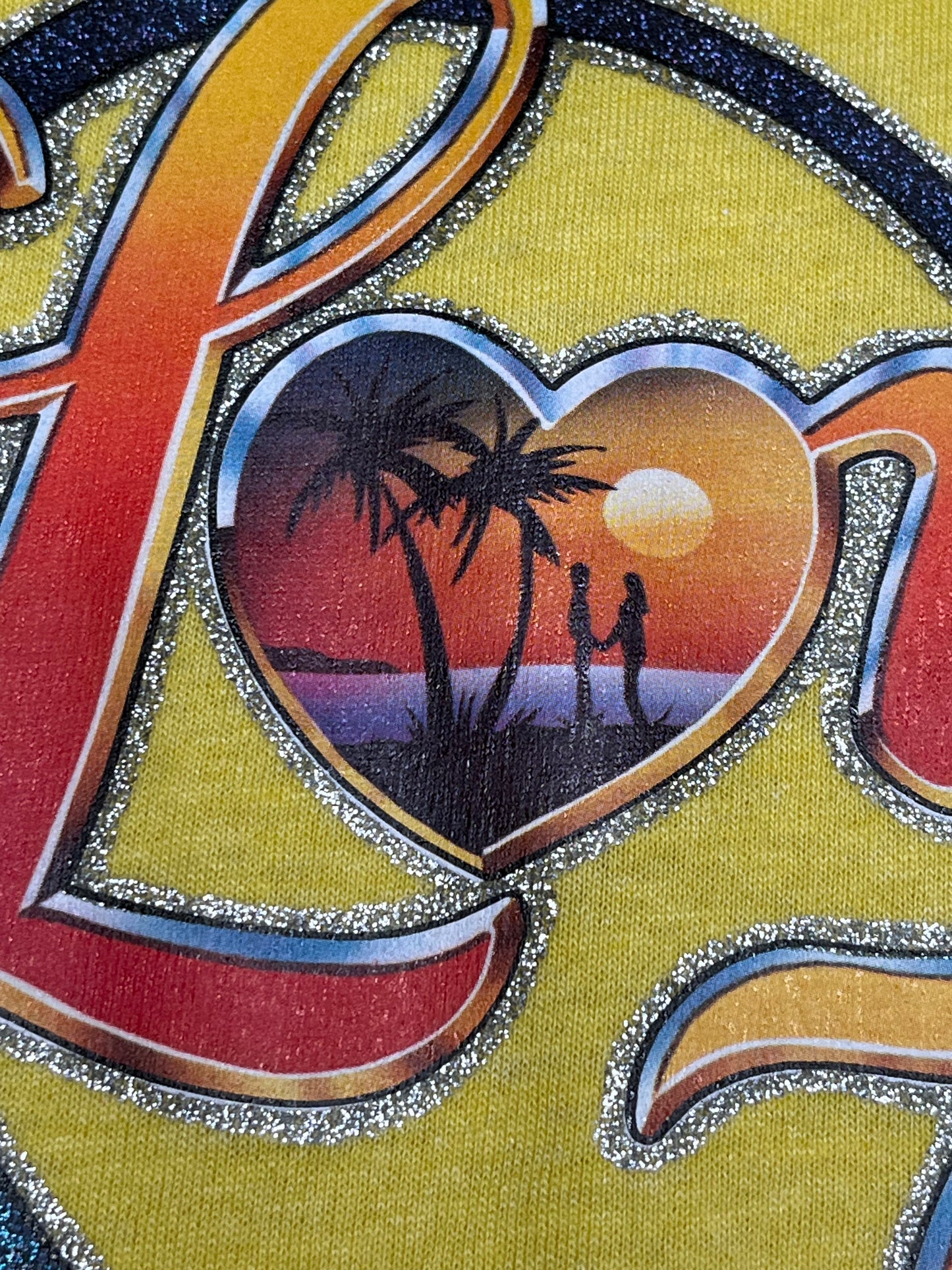 Glitter, Loving Her Vintage Tee Men's Size L