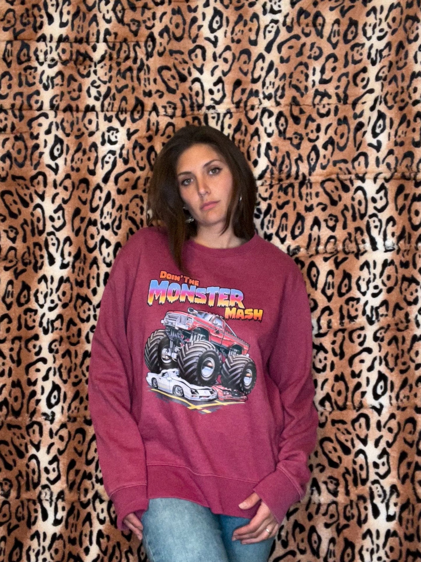Roach 84' Moster Mash Crewneck