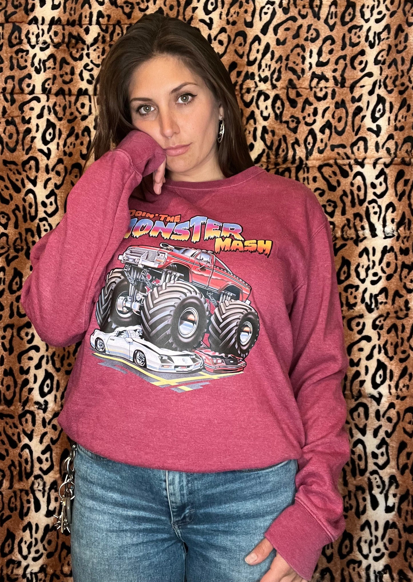 Roach 84' Moster Mash Crewneck