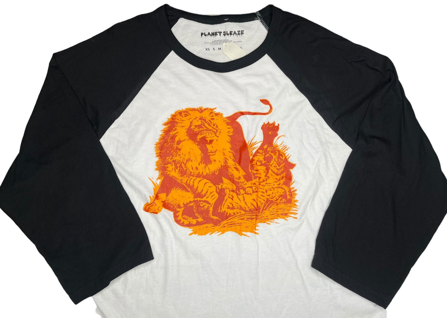 Lion vs Tiger War Raglan